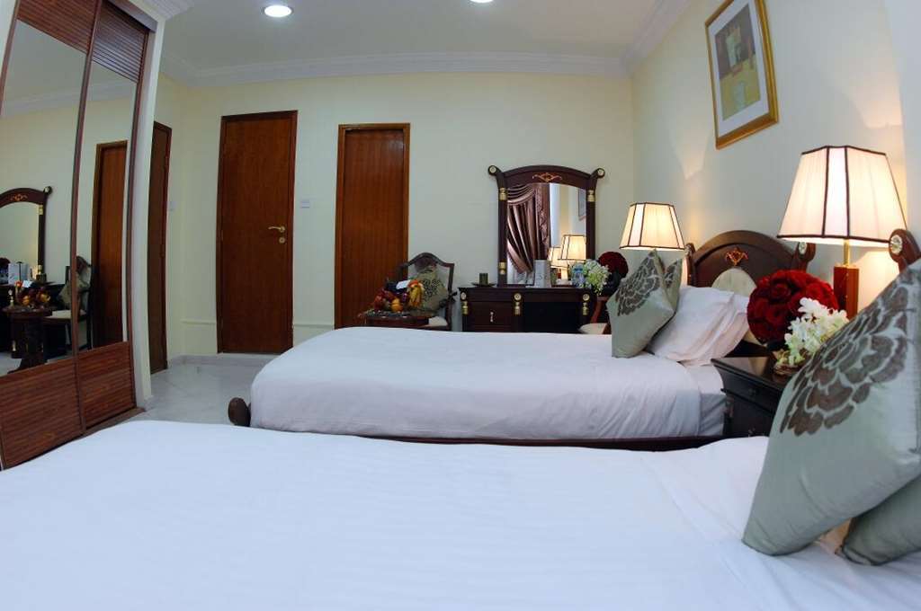 Al Muntazah Plaza Hotel Doha Ruang foto